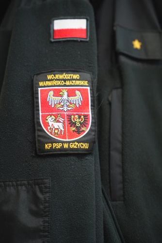 Strażacy przekazali czujki dymu i tlenku węgla mieszkańcom Giżycka 2026