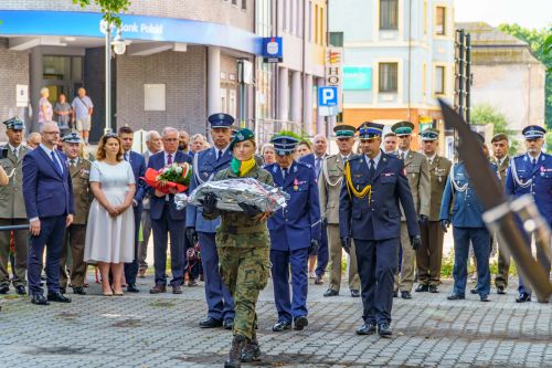 Wojewódzkie Obchody Dnia Walki i Męczeństwa Wsi Polskiej na Placu Grunwaldzkim	